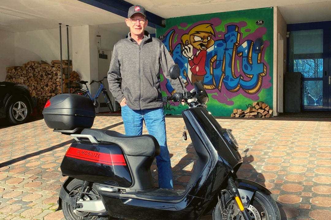 Der Sonnen-Mann und sein Solar-NIU