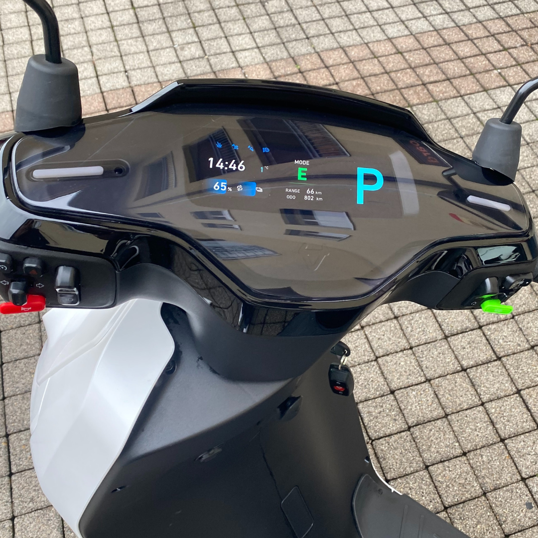 NIU MQi GT 100 - 100 km/h (gebraucht)