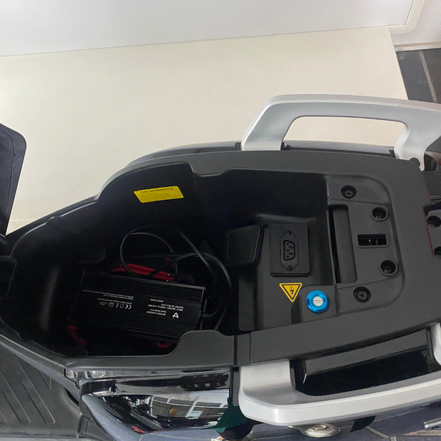 NIU NQi Sport - 45 km/h (gebraucht)